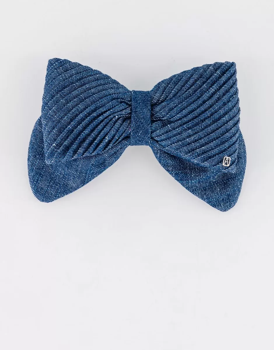 Shop Alexandre de Paris L'Art Et La Maniere